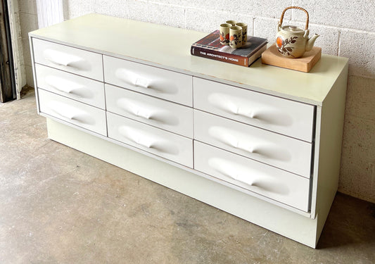 1970’s Dresser designed by Giovanni Maur for Treco (in the style of Raymond Loewy) 9 Drawer